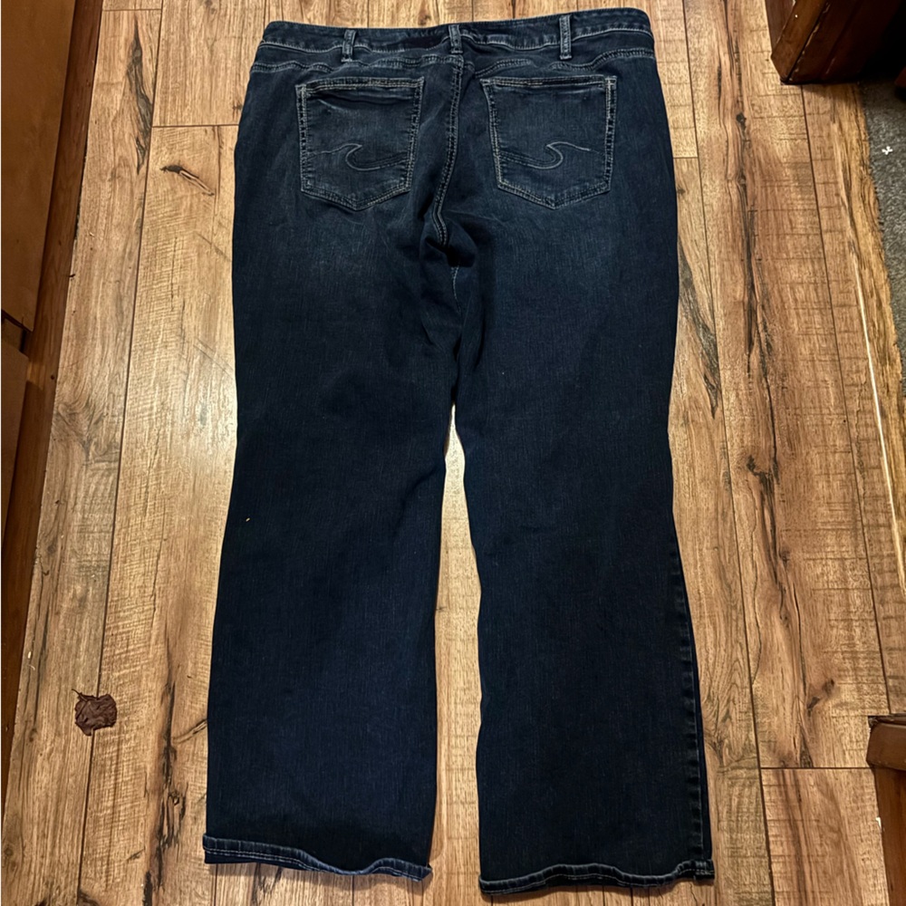 Silver Jeans plus size 22 x 31